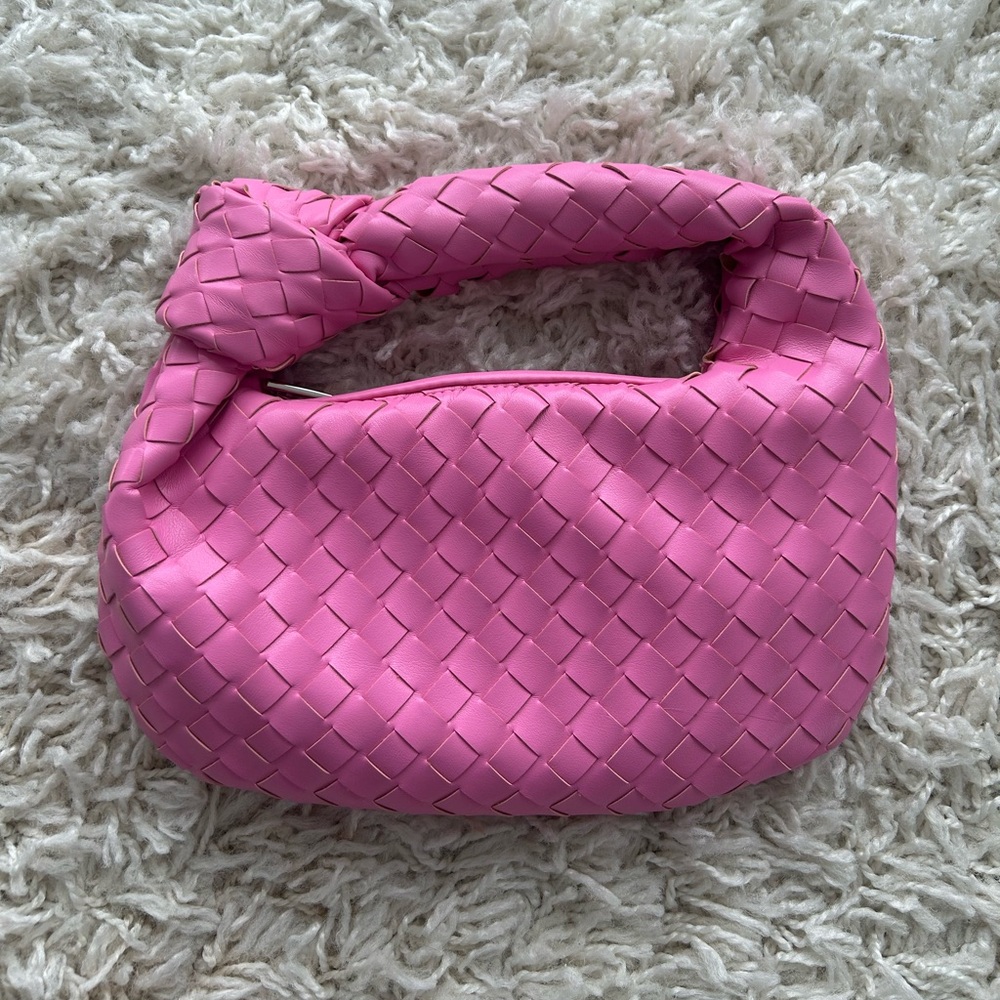 PINK PURSE